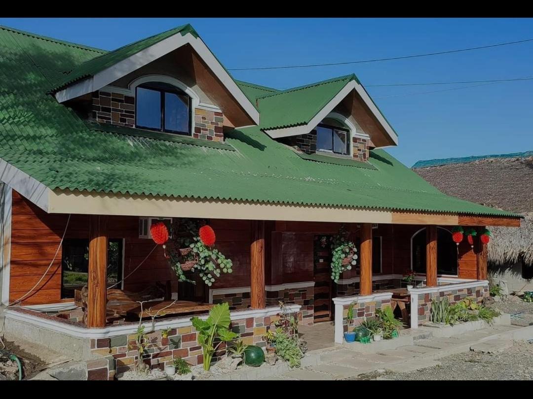 Blue Lagoon Inn And Restaurant, Pagudpud Mabubua 外观 照片